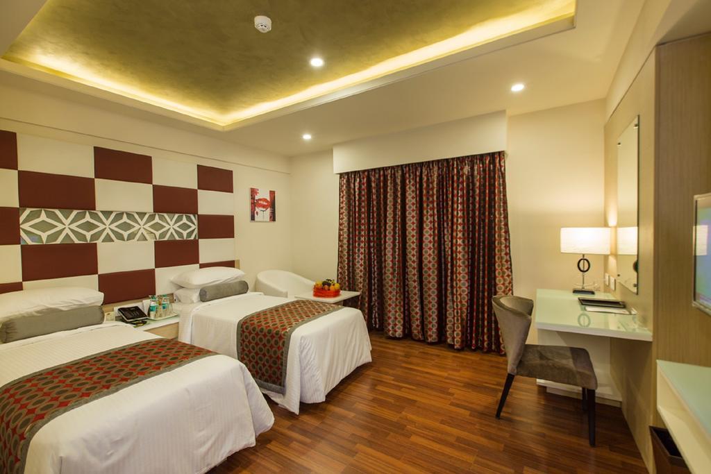 Pai Viceroy Hotel Tirupati Kamer foto